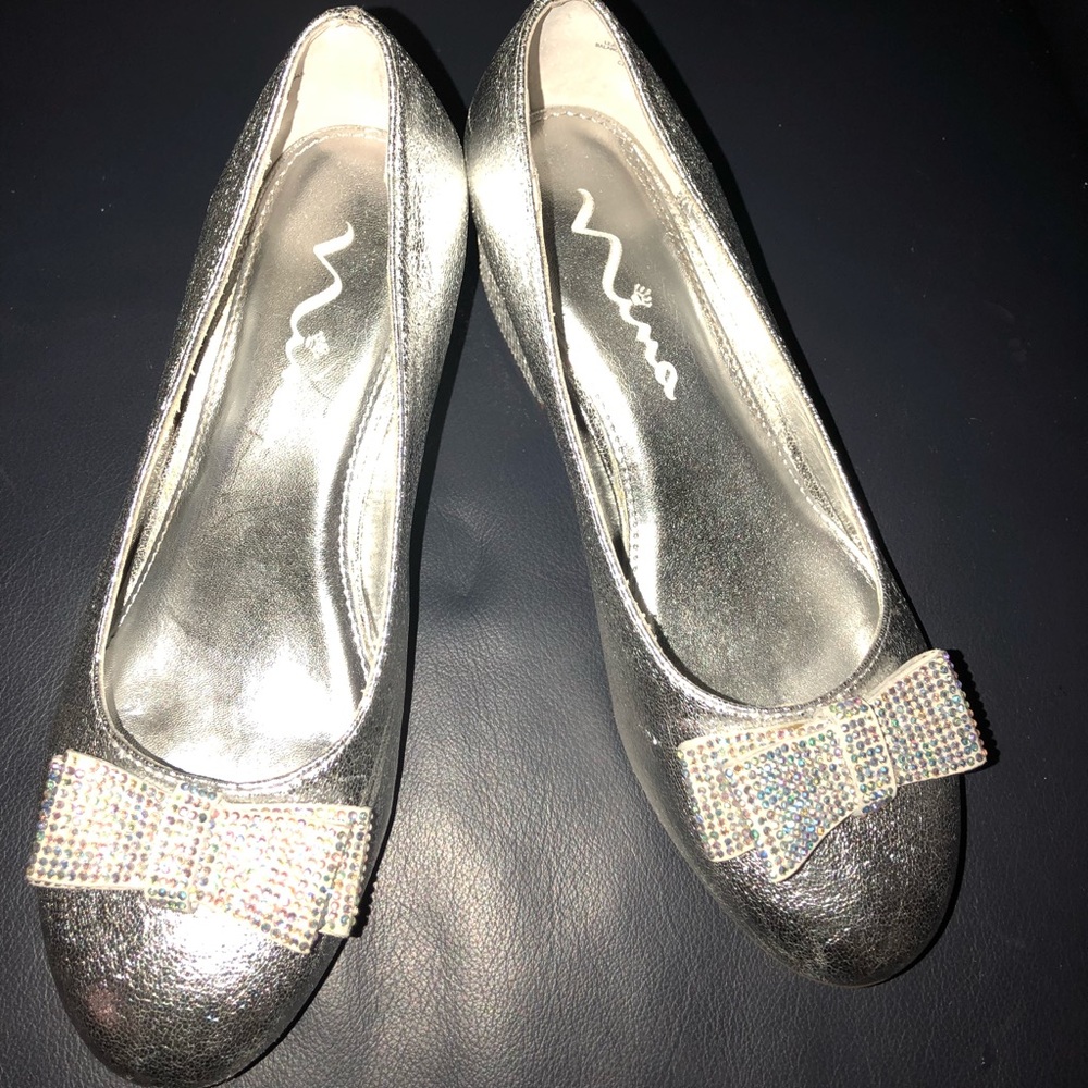 Crystal Bow and Heel Shoe